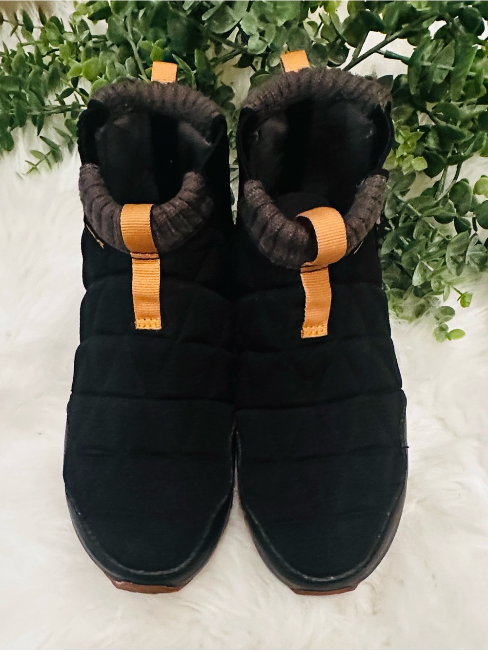 Teva Ember Womens Size 5 Black Quilted Slip-On Ankle Boots | Cozy Outdoor Shoes - Picture 14 of 14